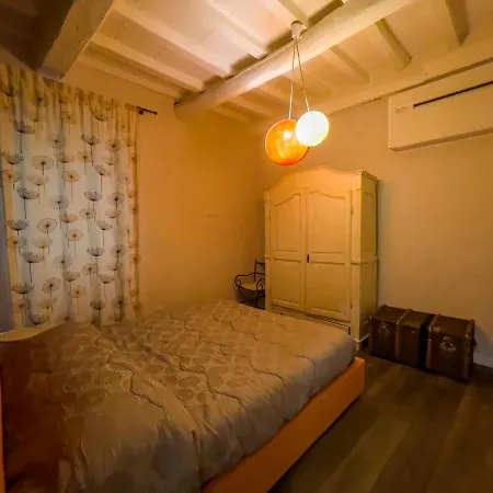 Dandelion Flat * פירנצה