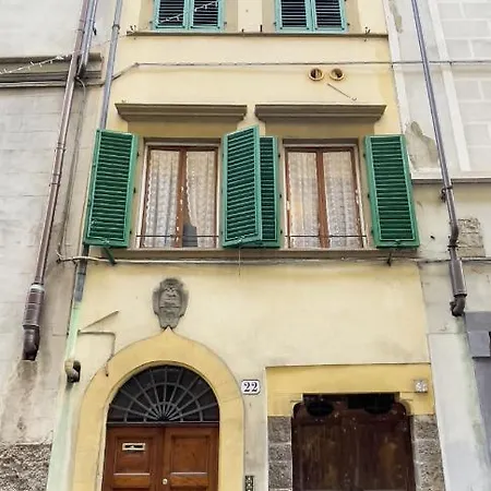 Dandelion Flat * פירנצה