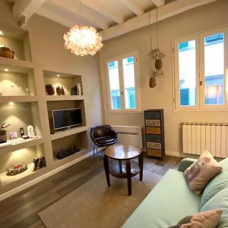 Dandelion Flat Apartment