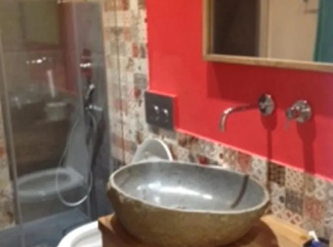 Dandelion Flat * Florence